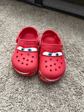 CROCS Kids Red Lightning McQueen Clogs with Blue Eye Graphics
